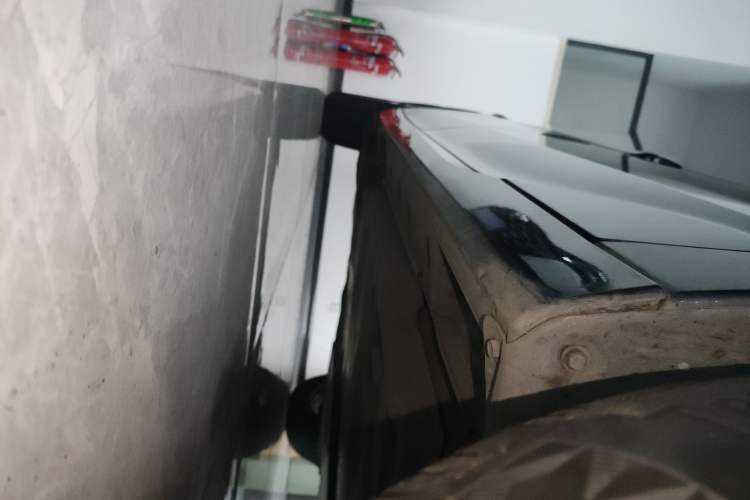 Used Toyota Avalon 2019 2.5L Ambition Version China VI Standard Right Side Sill