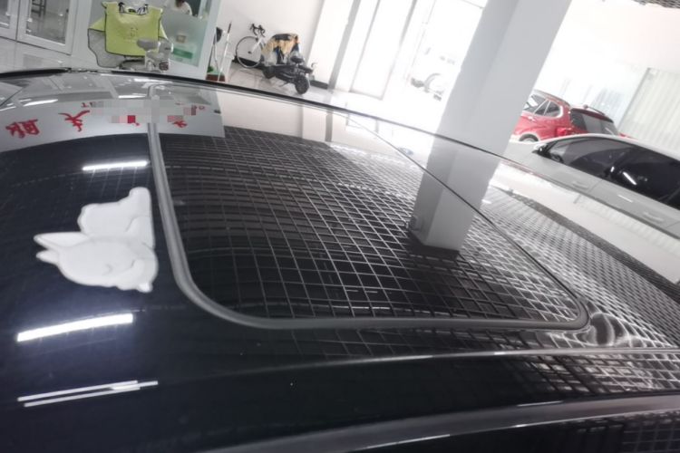 Used Toyota Avalon 2019 Dual-Engine 2.5L Luxury Edition China VI Standard Roof