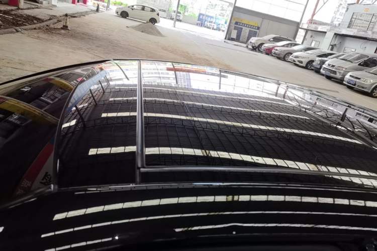 Used Toyota Avalon 2019 Dual-Engine 2.5L XLE Prestige Version China VI Standard Roof