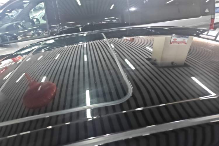 Used Toyota Avalon 2019 Dual-Engine 2.5L Luxury Edition China VI Standard Roof