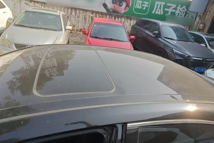 Used Toyota Avalon 2019 2.0L Ambition Edition China VI Roof