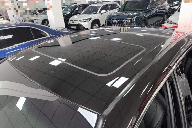 Used Toyota Avalon 2019 Dual-Engine 2.5L Luxury Edition China VI Standard Roof