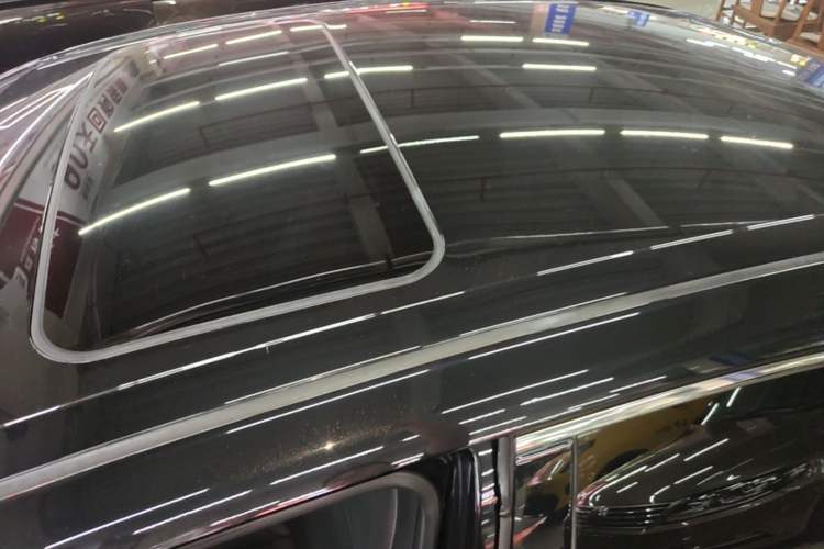 Used Toyota Avalon 2019 Dual-Engine 2.5L Luxury Edition China VI Standard Roof