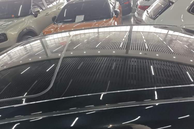 Used Toyota Avalon 2019 2.0L Luxury Edition China VI Standard Roof