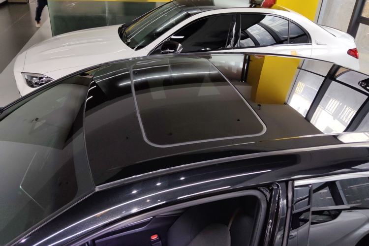 Used Toyota Avalon 2019 2.0L Ambition Edition China VI Roof