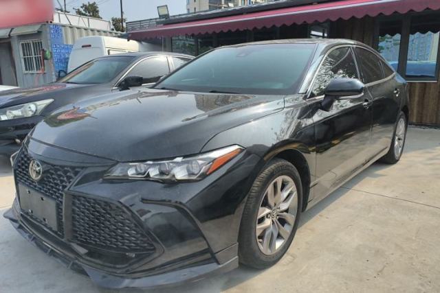 Used Toyota Avalon 2019 2.5L Ambition Version China VI Standard