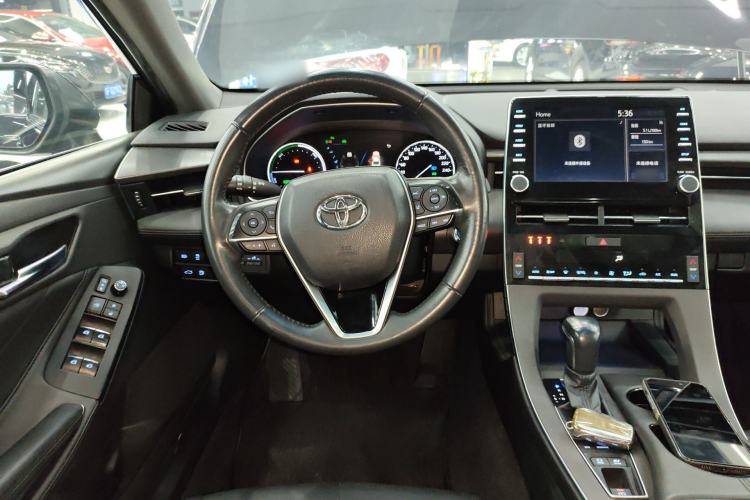 Used Toyota Avalon 2019 Dual-Engine 2.5L Luxury Edition China VI Standard Steering Wheel
