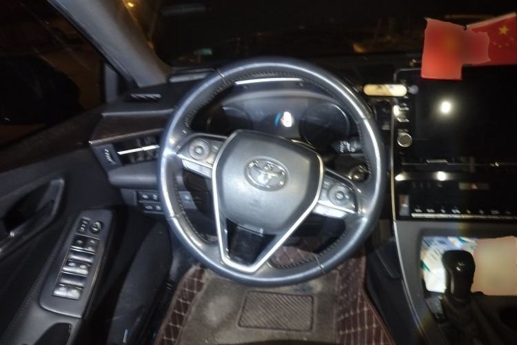 Used Toyota Avalon 2019 2.0L XLE Premium Edition China VI Steering Wheel