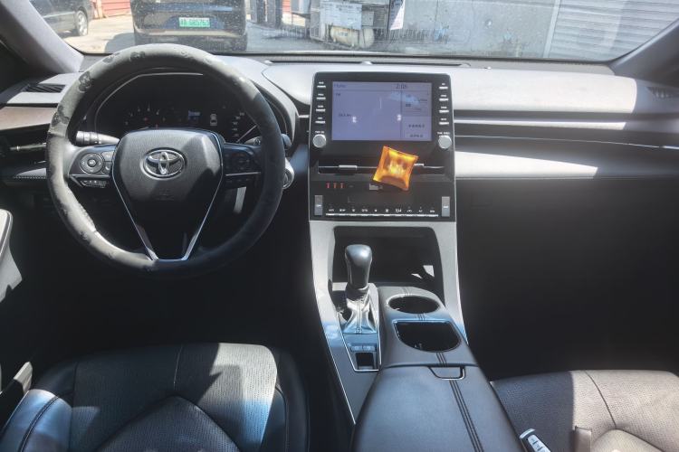 Used Toyota Avalon 2019 2.0L Luxury Edition China VI Standard Steering Wheel