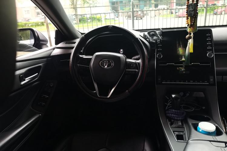 Used Toyota Avalon 2019 2.0L Luxury Edition China VI Standard Steering Wheel