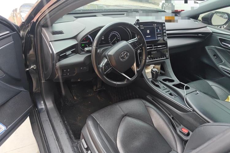 Used Toyota Avalon 2019 Dual-Engine 2.5L Luxury Edition China VI Standard Steering Wheel
