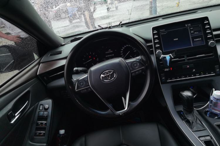 Used Toyota Avalon 2019 2.0L Ambition Edition China VI Steering Wheel
