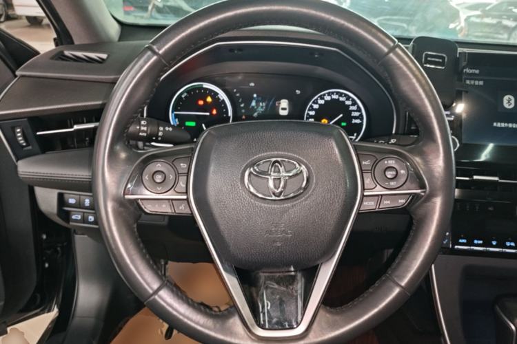 Used Toyota Avalon 2019 Dual-Engine 2.5L Luxury Edition China VI Standard Steering Wheel