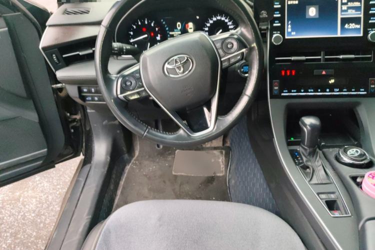 Used Toyota Avalon 2019 2.0L Luxury Edition China VI Standard Steering Wheel