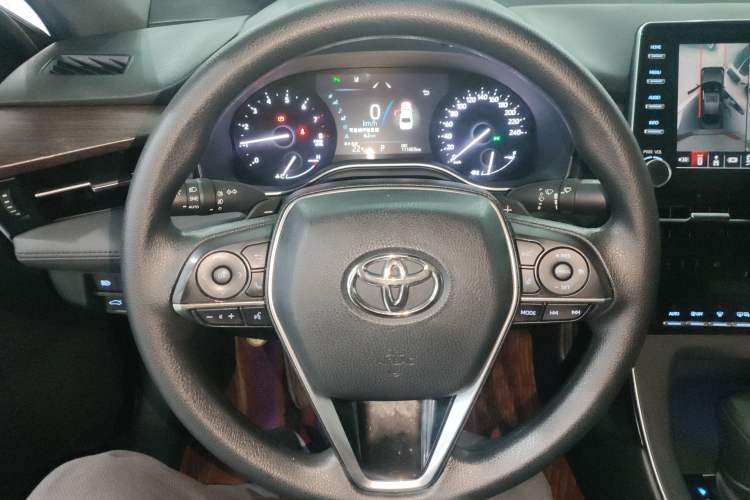 Used Toyota Avalon 2019 2.5L Ambition Version China VI Standard Steering Wheel