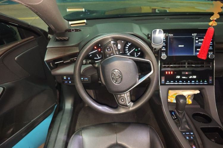 Used Toyota Avalon 2019 2.5L Ambition Version China VI Standard Steering Wheel