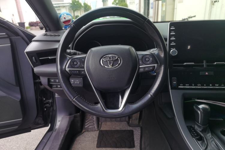 Used Toyota Avalon 2019 Dual-Engine 2.5L Luxury Edition China VI Standard Steering Wheel