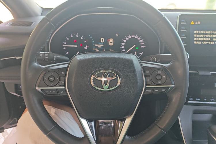 Used Toyota Avalon 2019 2.0L Luxury Edition China VI Standard Steering Wheel