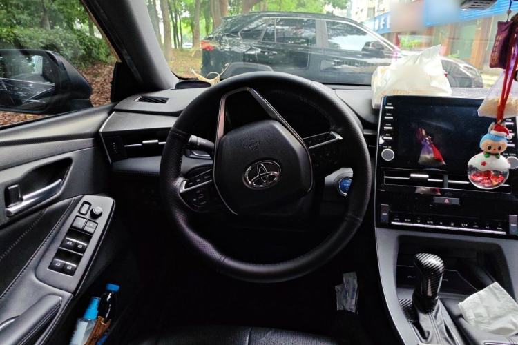 Used Toyota Avalon 2019 Dual-Engine 2.5L Luxury Edition China VI Standard Steering Wheel