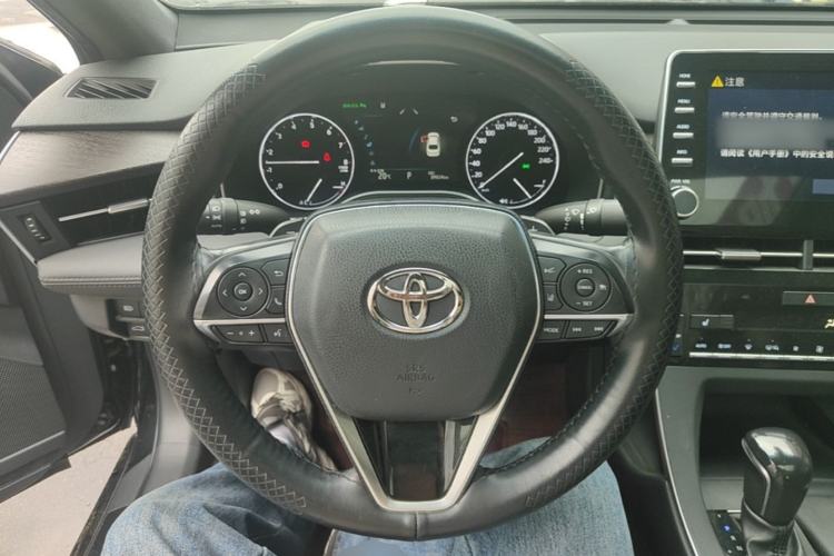 Used Toyota Avalon 2019 2.5L Touring Premium Version China VI Standard Steering Wheel