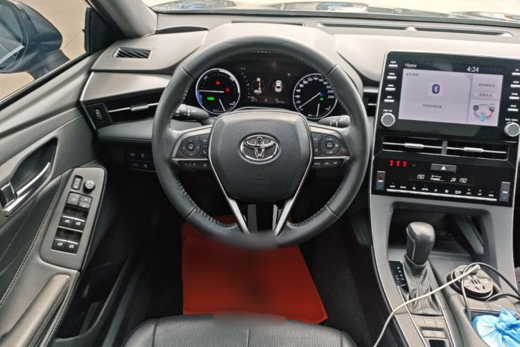 Used Toyota Avalon 2019 Dual-Engine 2.5L Luxury Edition China VI Standard Steering Wheel