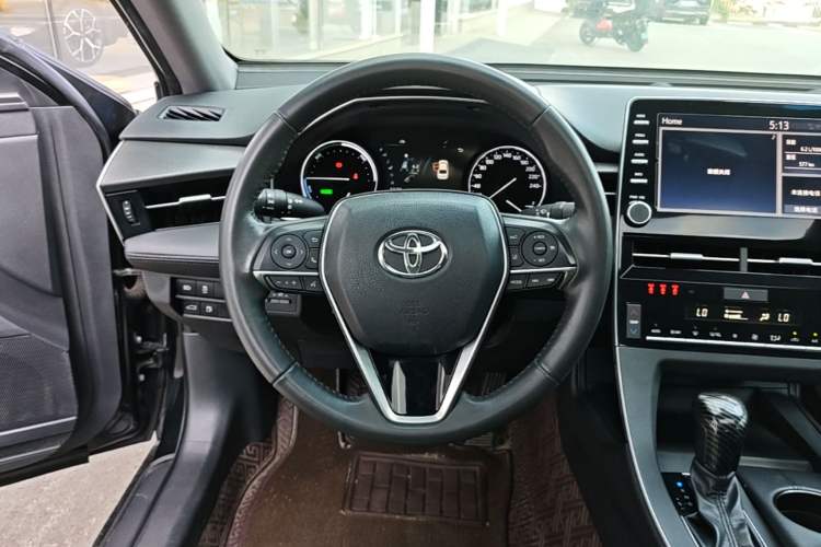 Used Toyota Avalon 2019 Dual-Engine 2.5L Luxury Edition China VI Standard Steering Wheel