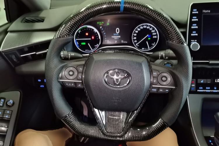 Used Toyota Avalon 2019 Dual-Engine 2.5L XLE Prestige Version China VI Standard Steering Wheel