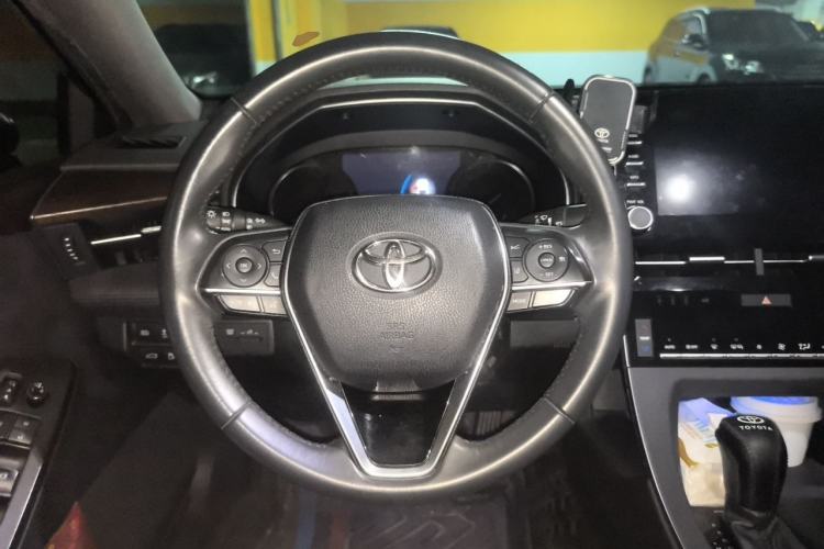 Used Toyota Avalon 2019 2.0L XLE Premium Edition China VI Steering Wheel
