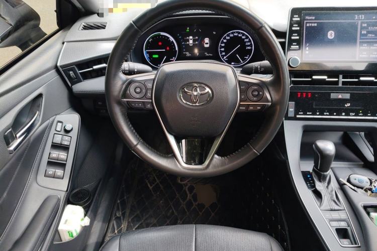 Used Toyota Avalon 2019 Dual-Engine 2.5L Luxury Edition China VI Standard Steering Wheel