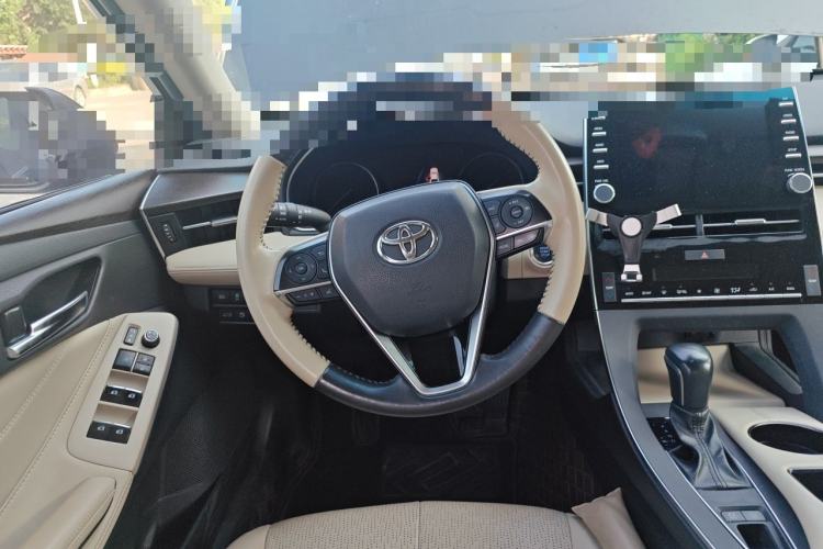 Used Toyota Avalon 2019 2.0L XLE Premium Edition China VI Steering Wheel