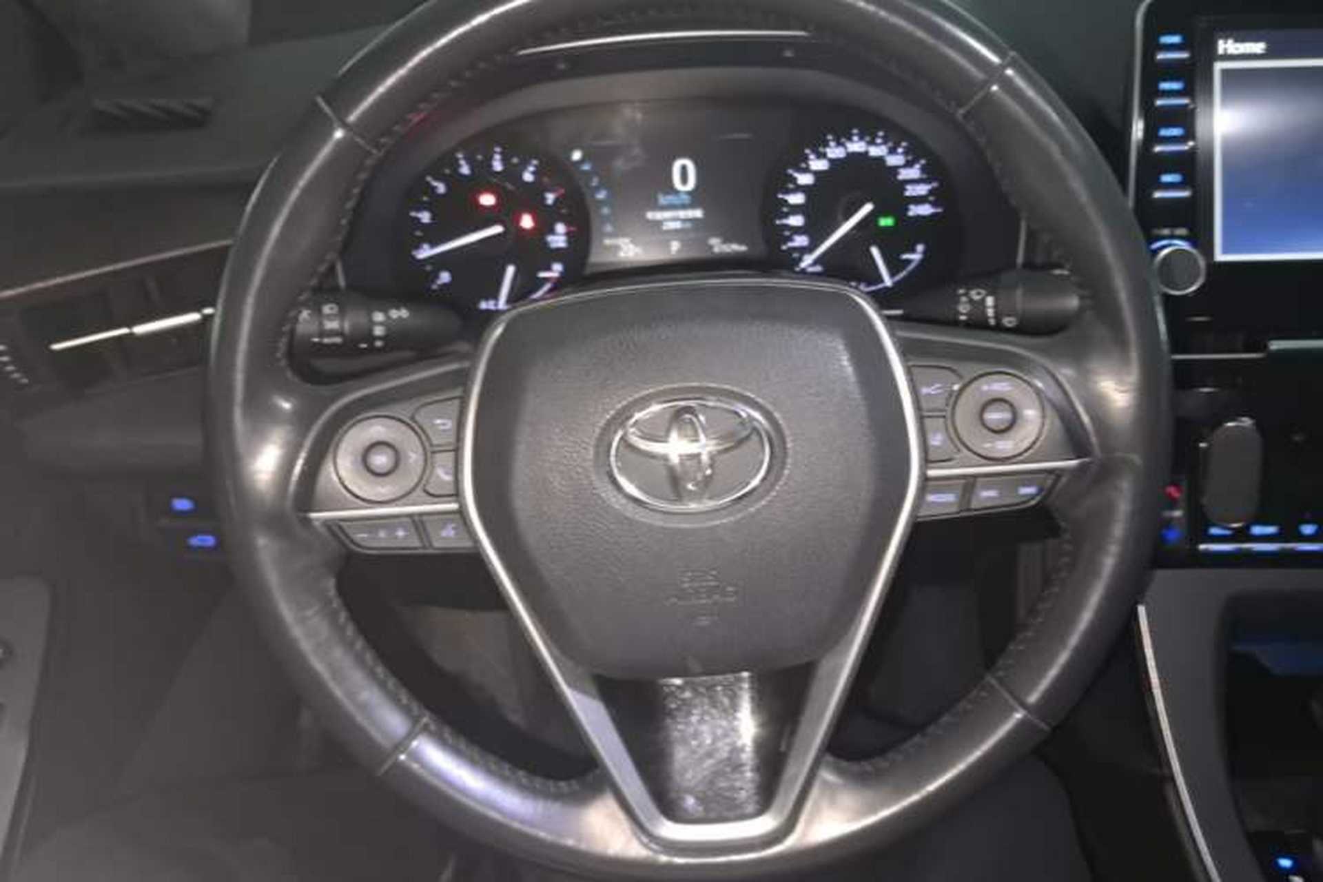 Used Toyota Avalon 2019 2.0L Luxury Edition China VI Standard Steering Wheel
