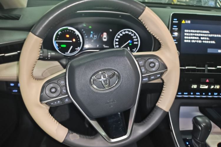 Used Toyota Avalon 2019 Dual-Engine 2.5L Luxury Edition China VI Standard Steering Wheel