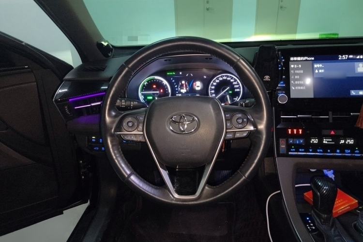 Used Toyota Avalon 2019 Dual-Engine 2.5L Limited Flagship Edition China VI Standard Steering Wheel