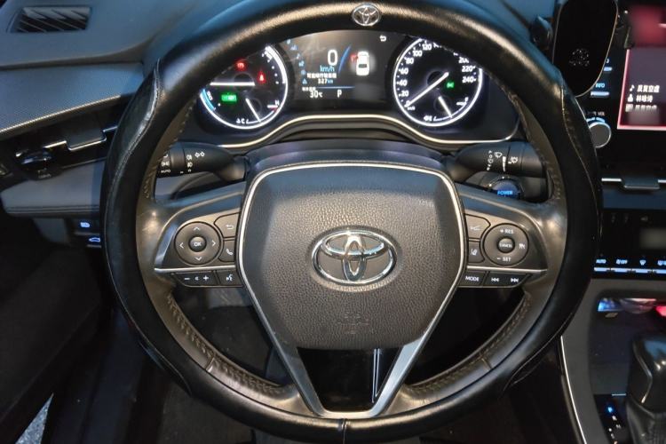 Used Toyota Avalon 2019 Dual-Engine 2.5L Luxury Edition China VI Standard Steering Wheel