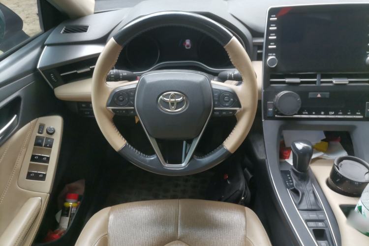 Used Toyota Avalon 2019 Dual-Engine 2.5L Luxury Edition China V Standard Steering Wheel