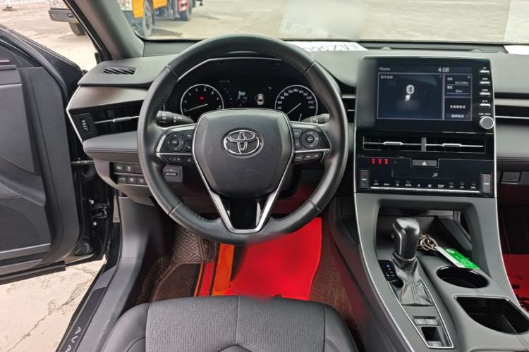 Used Toyota Avalon 2019 2.0L XLE Premium Edition China VI Steering Wheel