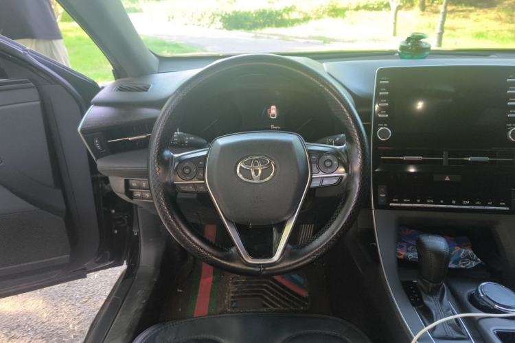 Used Toyota Avalon 2019 2.0L Luxury Edition China VI Standard Steering Wheel