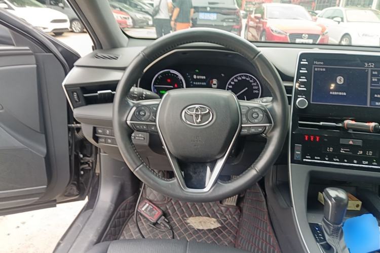 Used Toyota Avalon 2019 Dual-Engine 2.5L Luxury Edition China VI Standard Steering Wheel