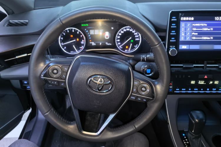 Used Toyota Avalon 2019 2.0L XLE Premium Edition China VI Steering Wheel