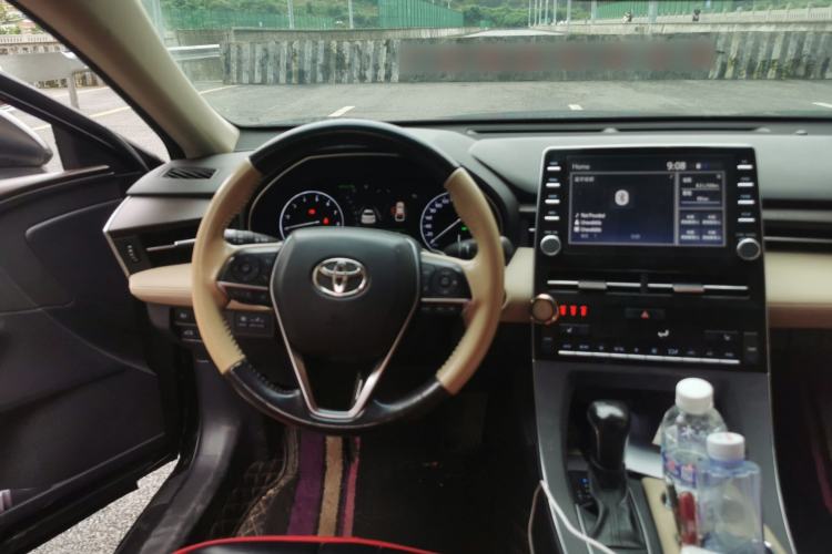 Used Toyota Avalon 2019 2.5L Touring Premium Version China VI Standard Steering Wheel