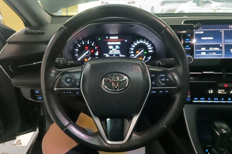 Used Toyota Avalon 2019 2.0L Luxury Edition China VI Standard Steering Wheel