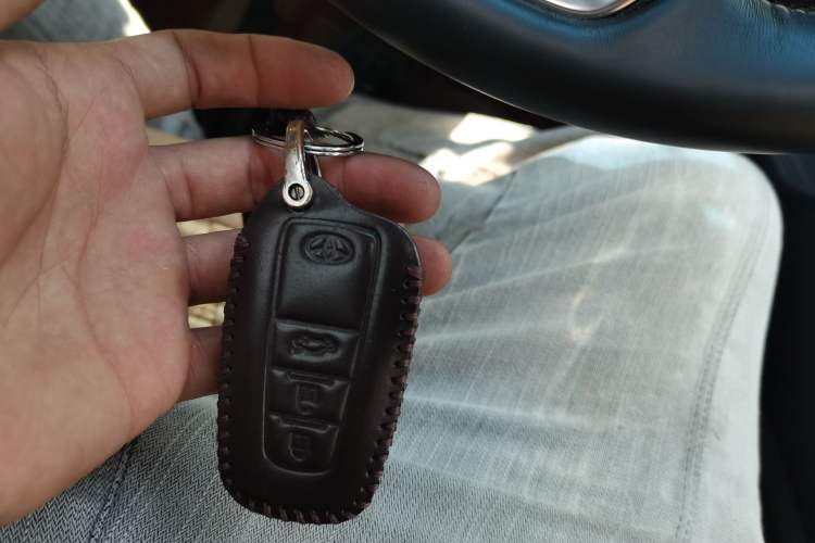 Used Toyota Avalon 2019 2.5L Touring Premium Version China V Standard Vehicle Key
