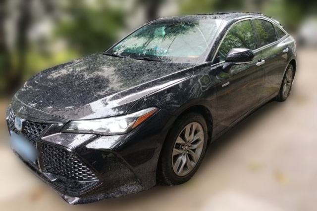 Used Toyota Avalon 2019 Dual-Engine 2.5L Luxury Edition China VI Standard