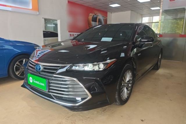 Used Toyota Avalon 2019 Dual-Engine 2.5L XLE Prestige Version China VI Standard