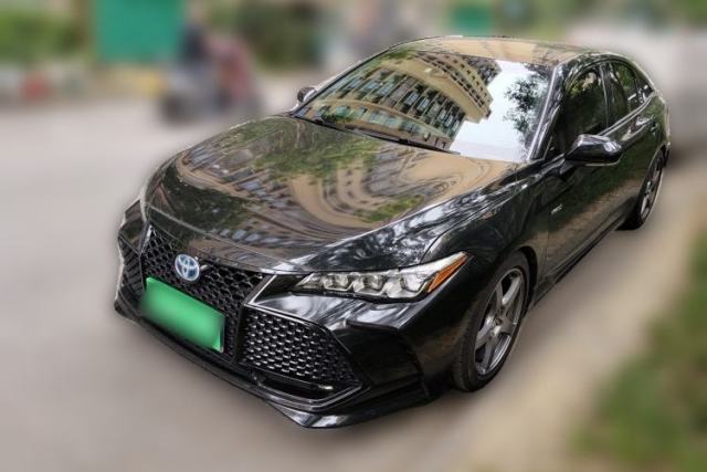 Used Toyota Avalon 2019 Dual-Engine 2.5L Luxury Edition China VI Standard