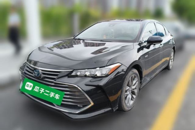 Used Toyota Avalon 2019 Dual-Engine 2.5L Luxury Edition China VI Standard