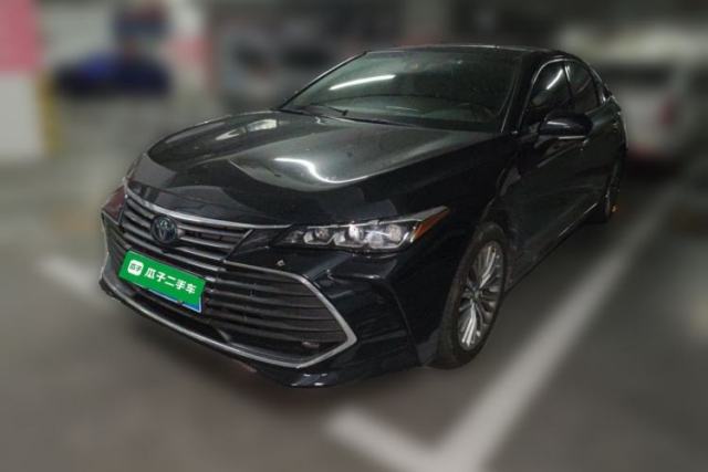 Used Toyota Avalon 2019 Dual-Engine 2.5L XLE Prestige Version China VI Standard