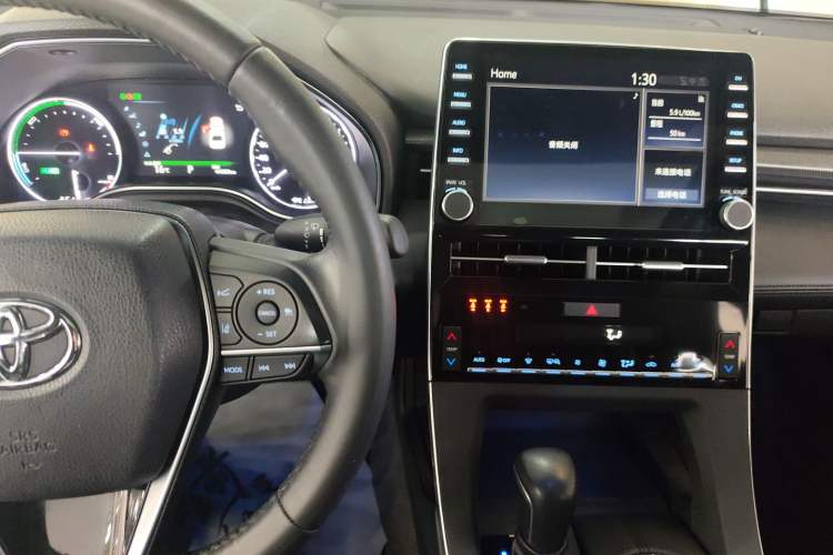 Used Toyota Avalon 2019 Dual-Engine 2.5L Luxury Edition China VI Standard Audio And AC Panel