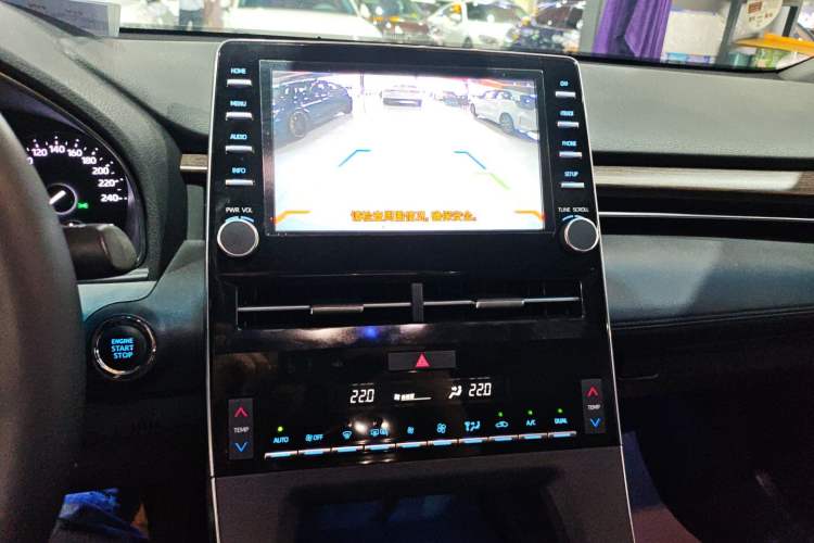 Used Toyota Avalon 2019 2.5L Ambition Version China VI Standard Audio And AC Panel