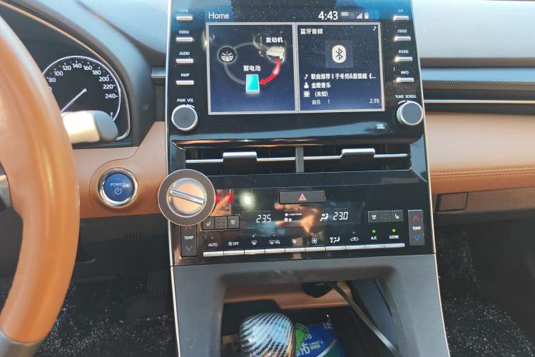 Used Toyota Avalon 2019 Dual-Engine 2.5L Limited Flagship Edition China VI Standard Audio And AC Panel